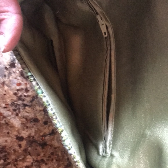 Shiraleah clutch ! - Picture 4 of 4